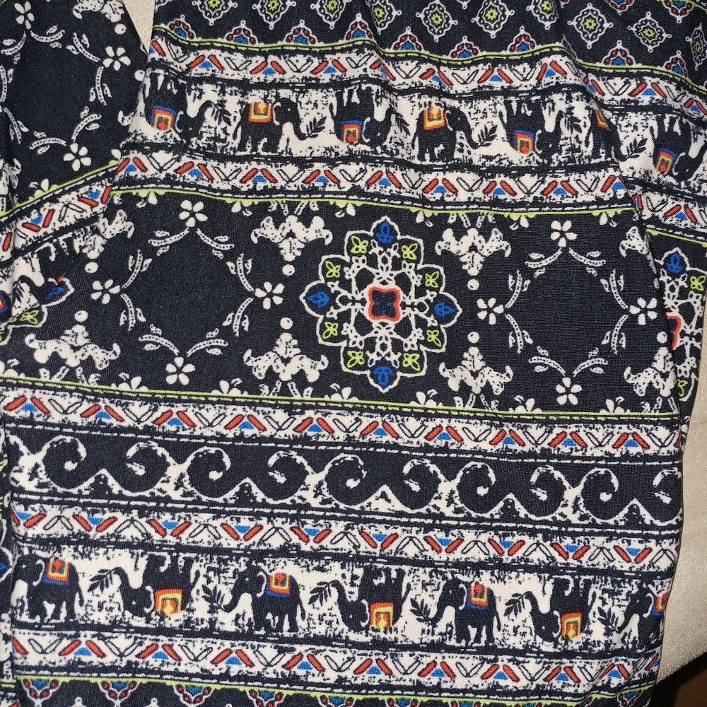 Eye Candy | Black Pattern Boho Soft (Like Llr) El… - image 3